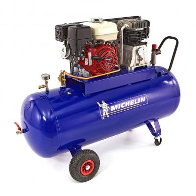 Benzinecompressor EURO 95 Honda motor 5.5pk 200 liter